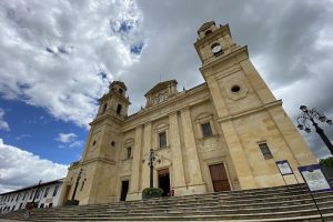 Basílica de Nuestra Señora del Rosario de Chiquinquirá | Iglesia Colombia