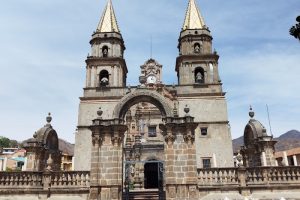 Basílica de Nuestra Señora del Rosario de Talpa | México
