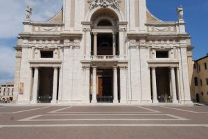 Basílica de Santa María de Los Ángeles | Iglesia Costa Rica