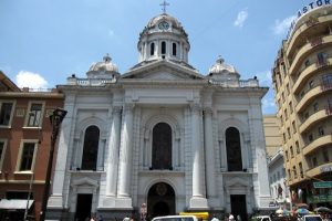 Catedral Metropolitana de San Pedro Apostól | Iglesia Colombia