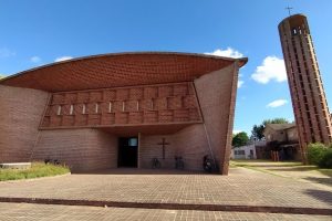 Iglesia de Cristo Obrero y Nuestra Señora de Lourdes | Uruguay