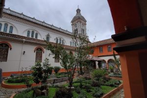 ▷ Iglesia Católica San Francisco | Cuenca | Ecuador