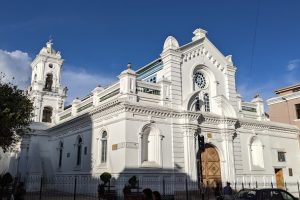 ▷ Iglesia del Sagrario (Antigua Catedral de Cuenca) | Ecuador